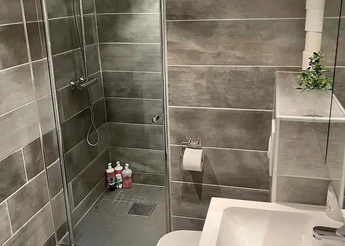 3br Penthouse In Center With Free Parking Apartamento