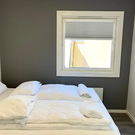 Appartement 3br Penthouse In Center With Free Parking *